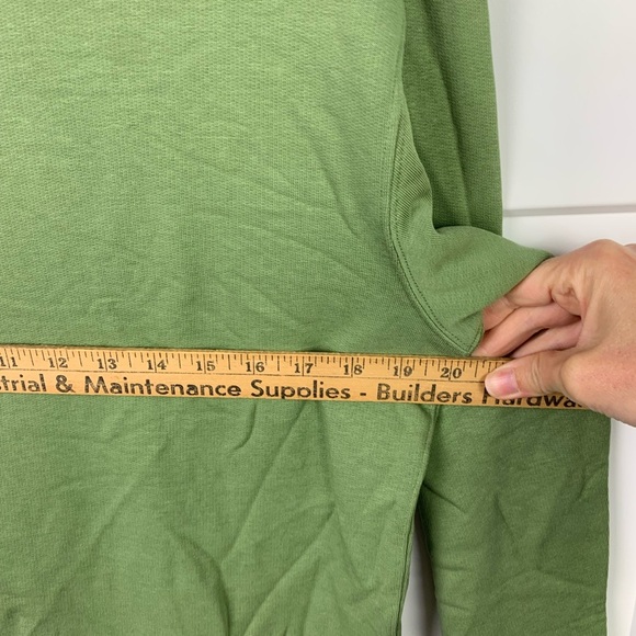 NWT Allbirds Men’s R&R Sweatshirt SMALL Calm cargo Green Crewneck - Picture 5 of 5